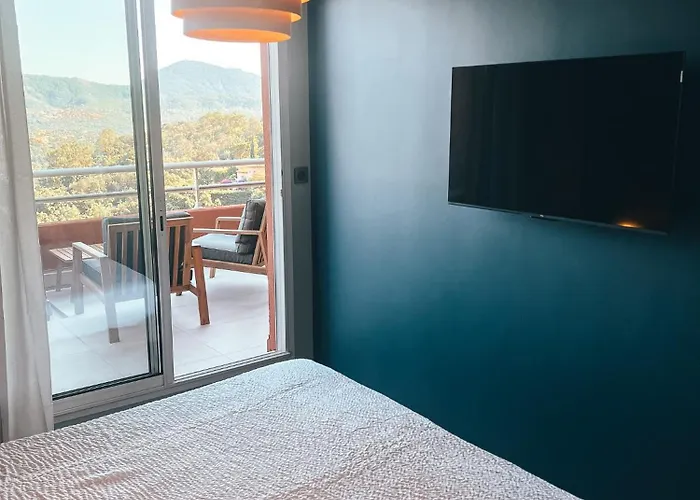 La Terrasse De L'esterel 公寓 *